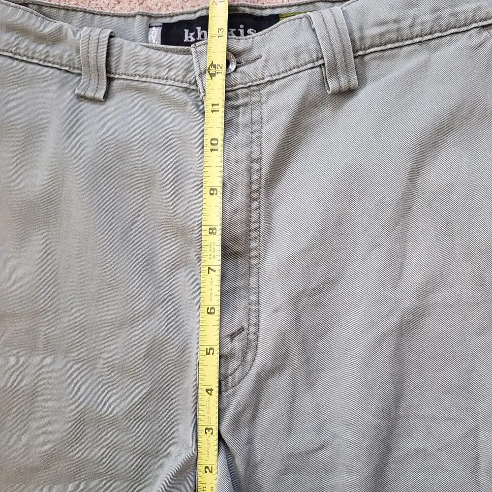 Vintage 90s Levi's Silver Tab Khakis Size 36 Mens Baggy Green Cargo Shorts Skate